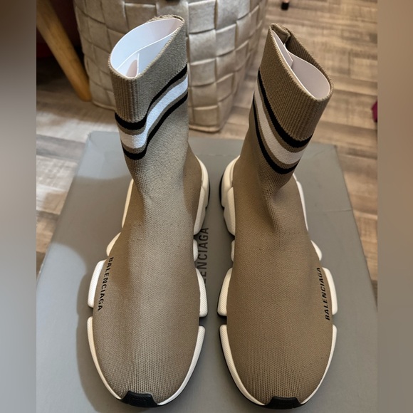 Authentic Balenciaga sock trainers - Picture 5 of 7